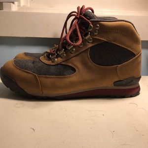Danner Women’s Jag Wool Boot